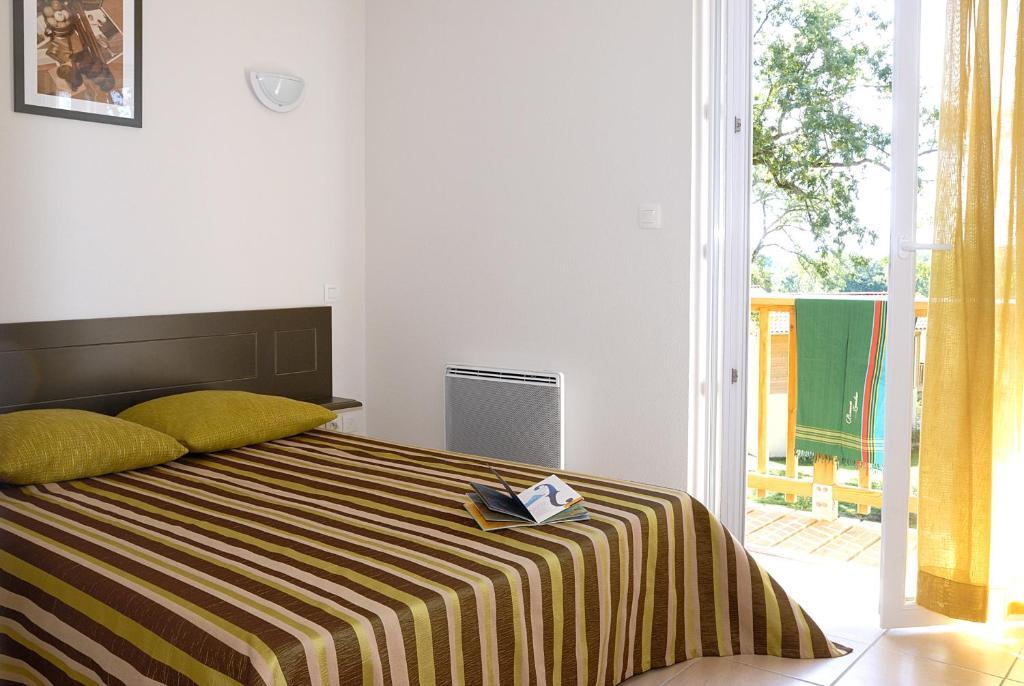 Madame Vacances - Residence Du Golf D'Armagnac Eauze Habitación foto